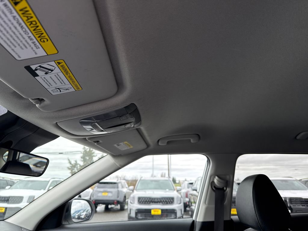 Used 2021 Kia Seltos S image 20