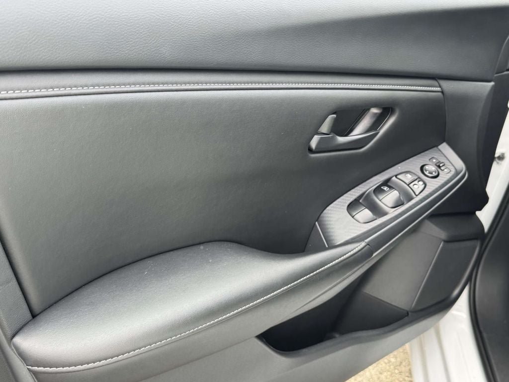 Used 2024 Nissan Sentra S FWD image 27