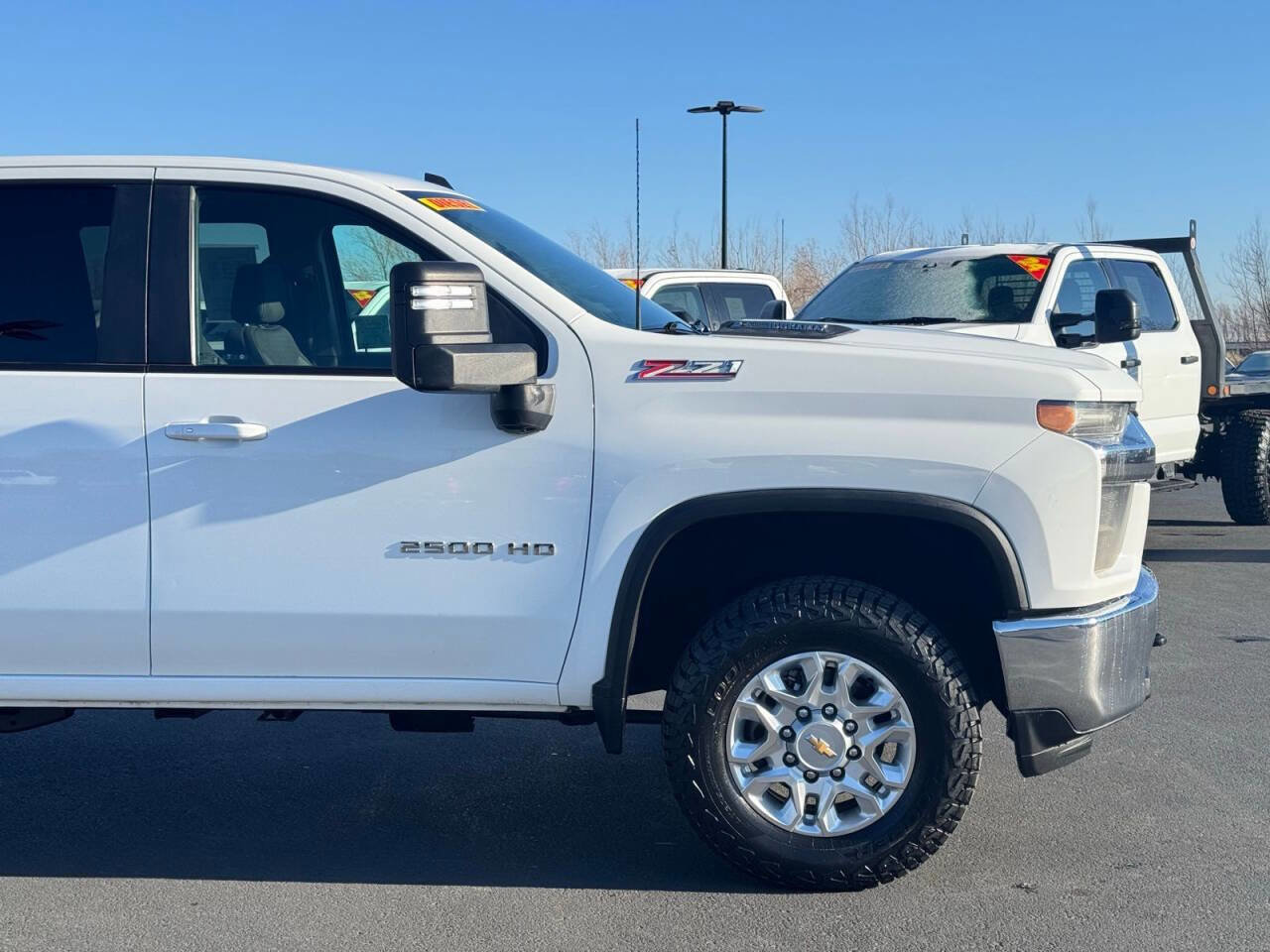 Used 2023 Chevrolet Silverado 2500 LT w/ Convenience Package AWD/4WD image 4