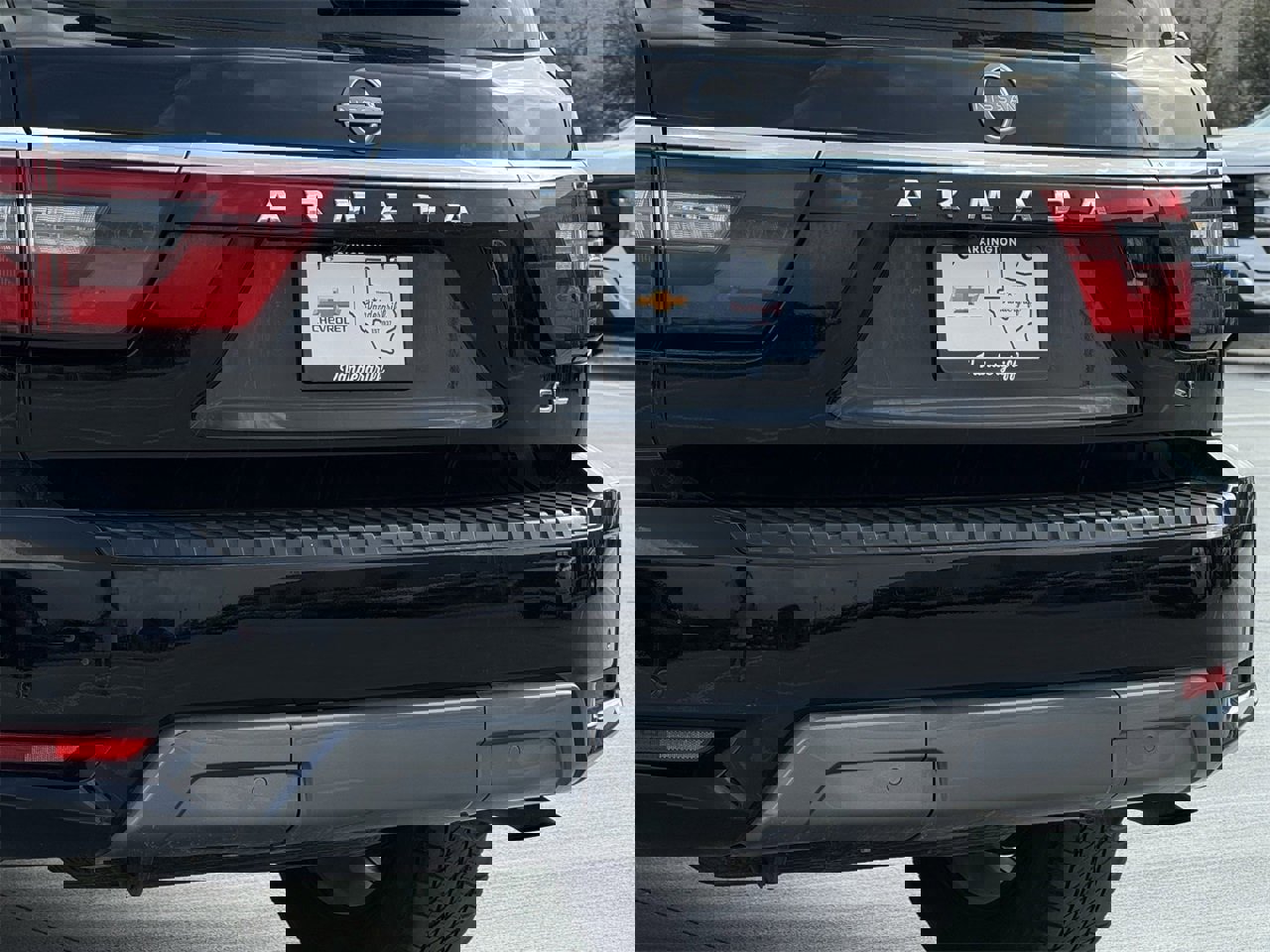 Used 2024 Nissan Armada SL image 6