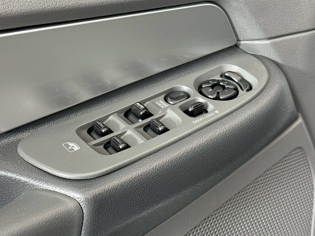 Used 2008 Dodge Ram 2500 Truck SXT w/ Protection Group AWD/4WD image 13