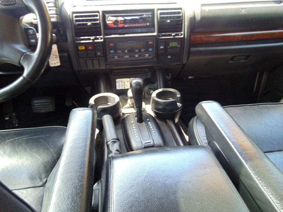 Used 2003 Land Rover Discovery SE image 22