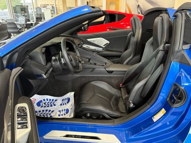Used 2022 Chevrolet Corvette Stingray Preferred Conv w/ Battery Protection Package RWD image 18