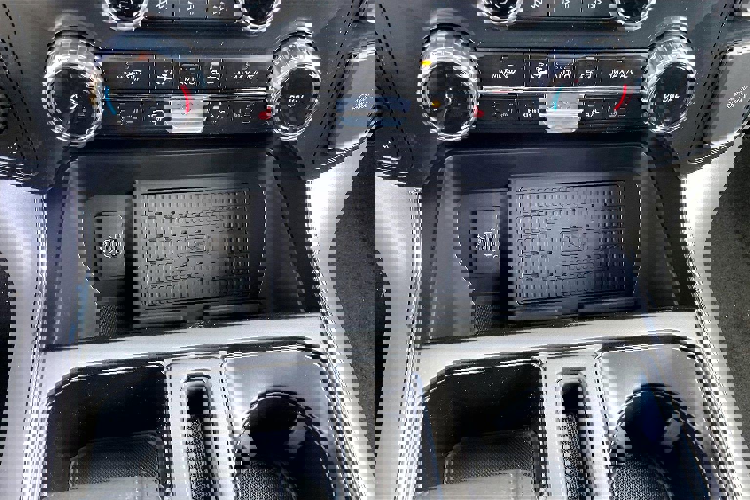 New 2026 Ford F150 XLT w/ Equipment Group 302A MID image 13