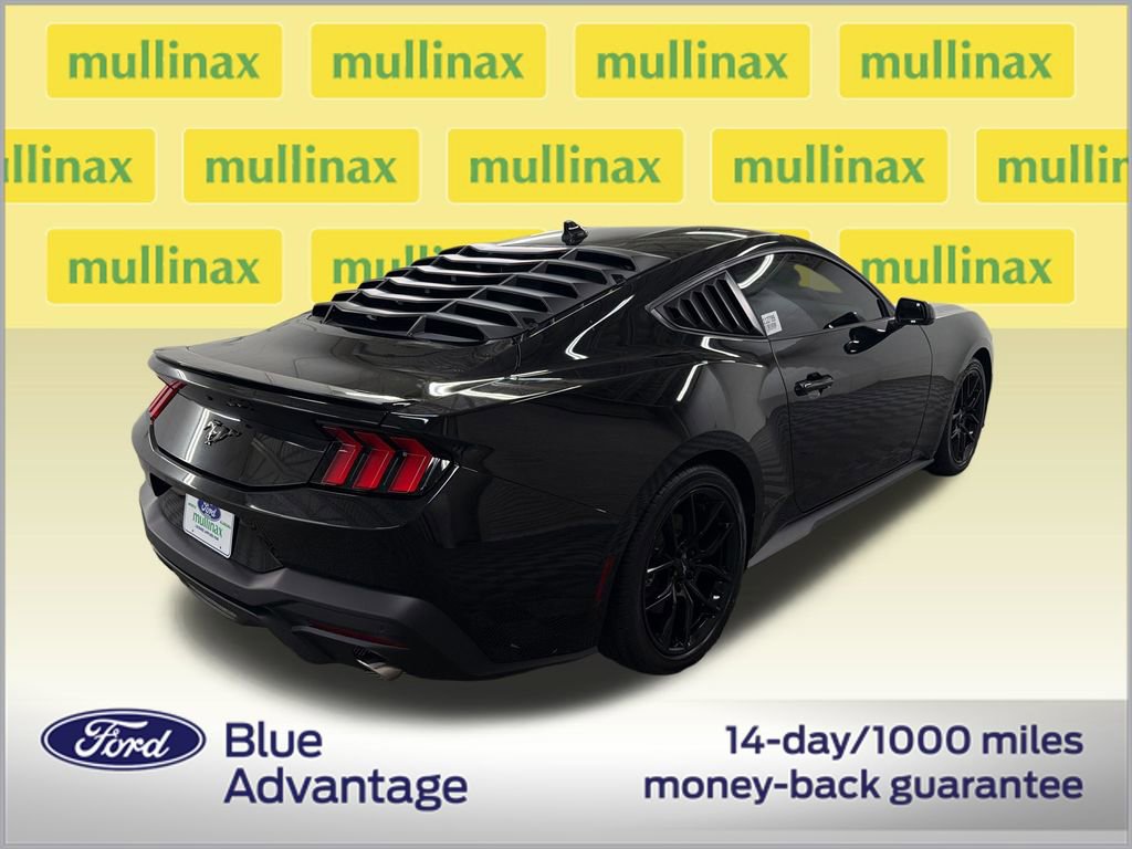 Certified 2024 Ford Mustang Coupe RWD image 3