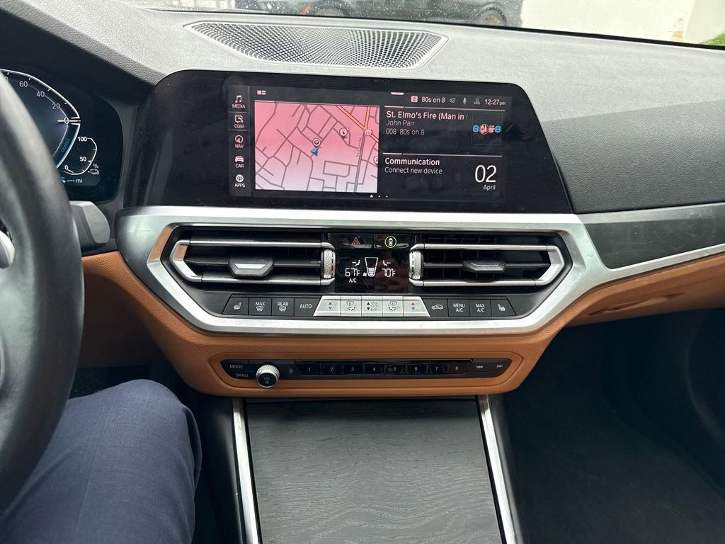 Used 2021 BMW 330e xDrive w/ Executive Package image 10