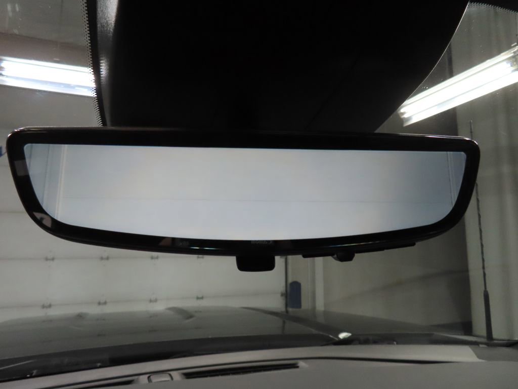 Used 2025 GMC Sierra 2500 AT4 image 20