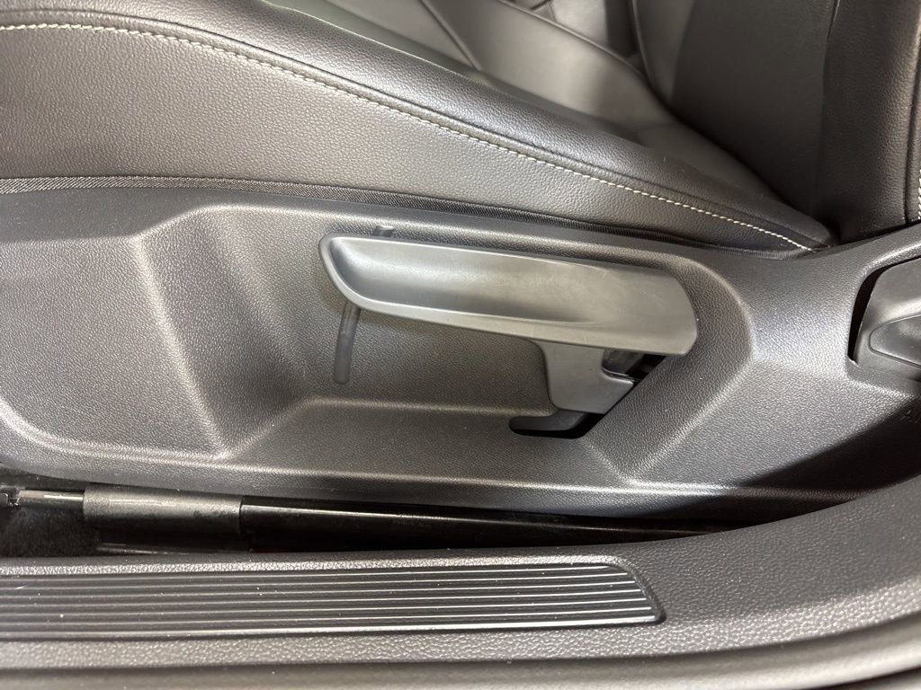 Used 2019 Volkswagen Jetta SEL image 16