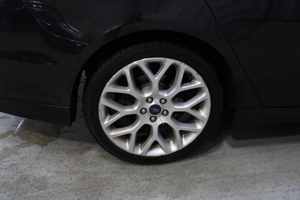 Used 2014 Ford Fusion Titanium AWD/4WD image 27