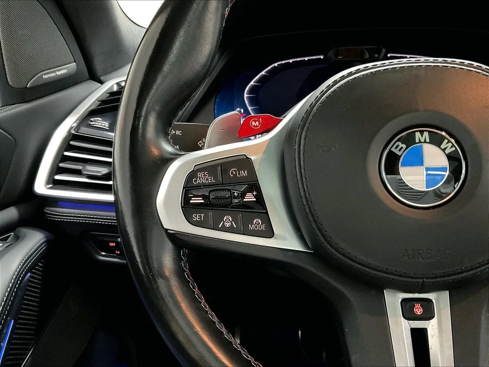 Used 2022 BMW X5 M w/ Competition Package 2 AWD/4WD image 20