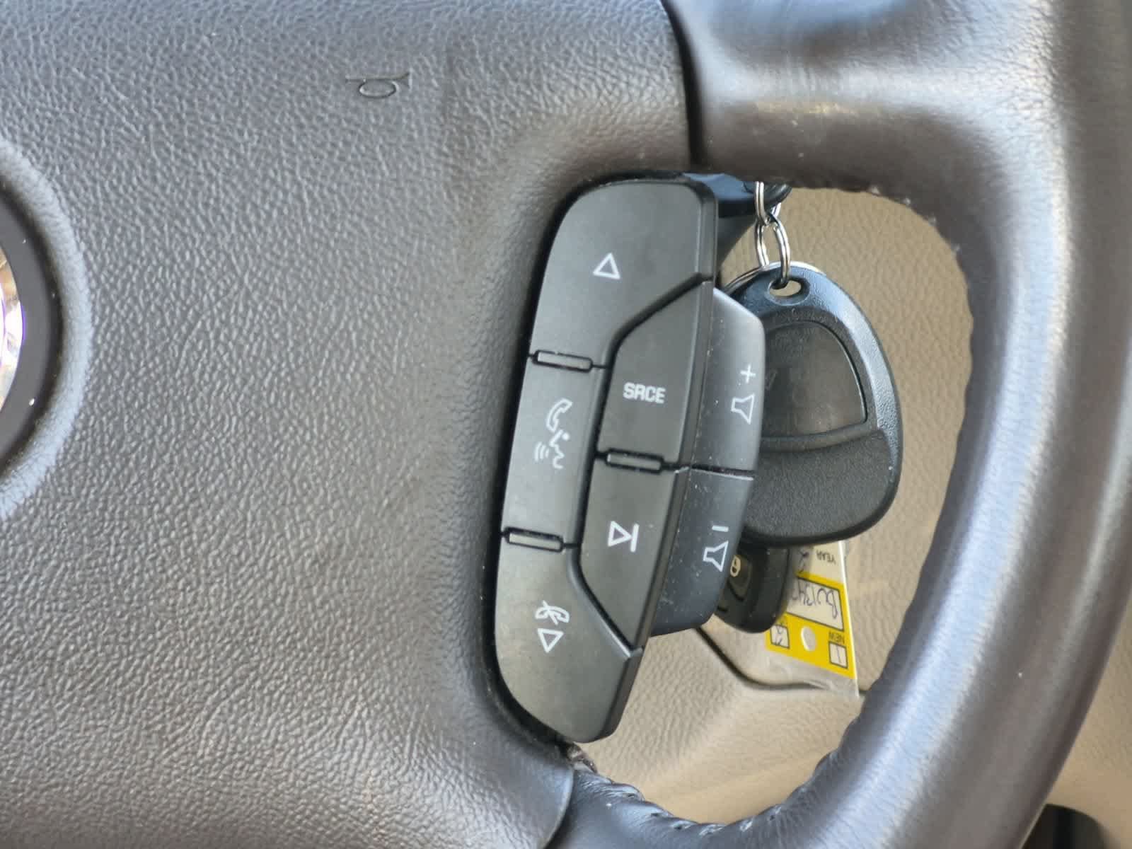 Used 2011 Buick Lucerne CXL w/ Driver Confidence Package FWD image 26