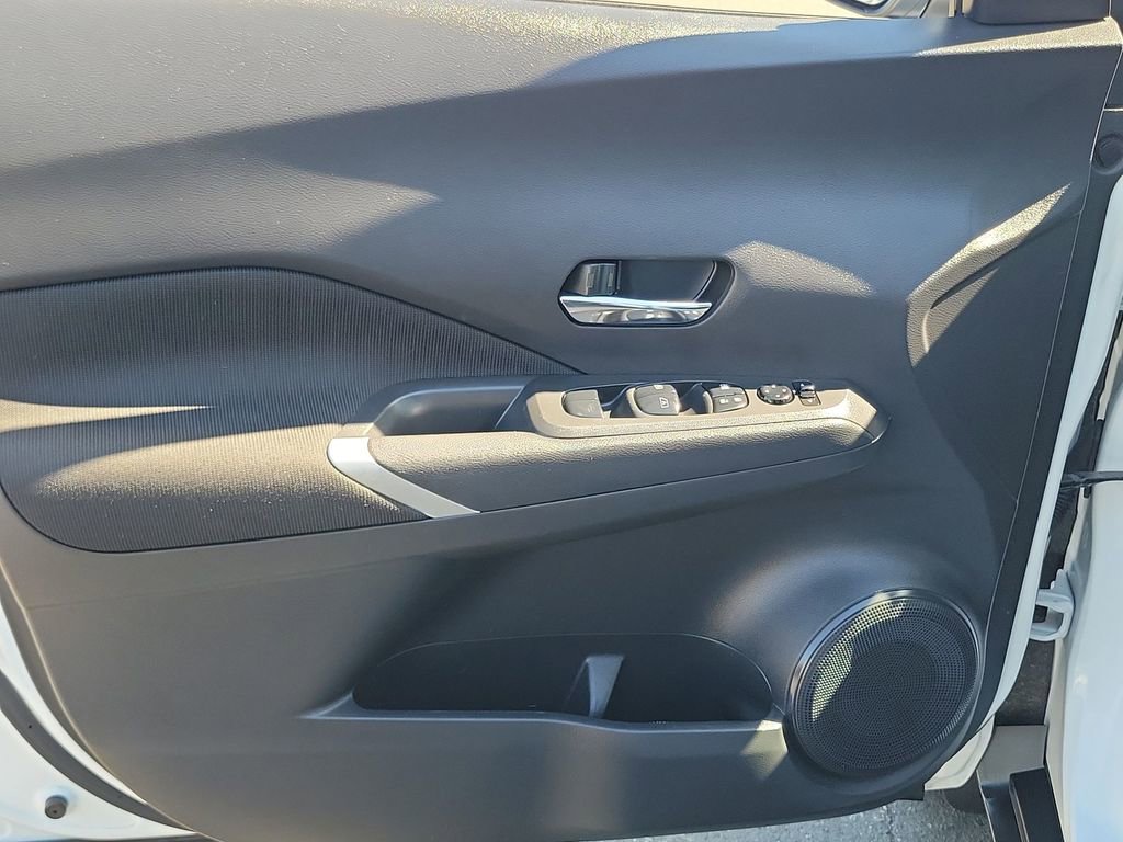 Used 2023 Nissan Kicks SV FWD image 20