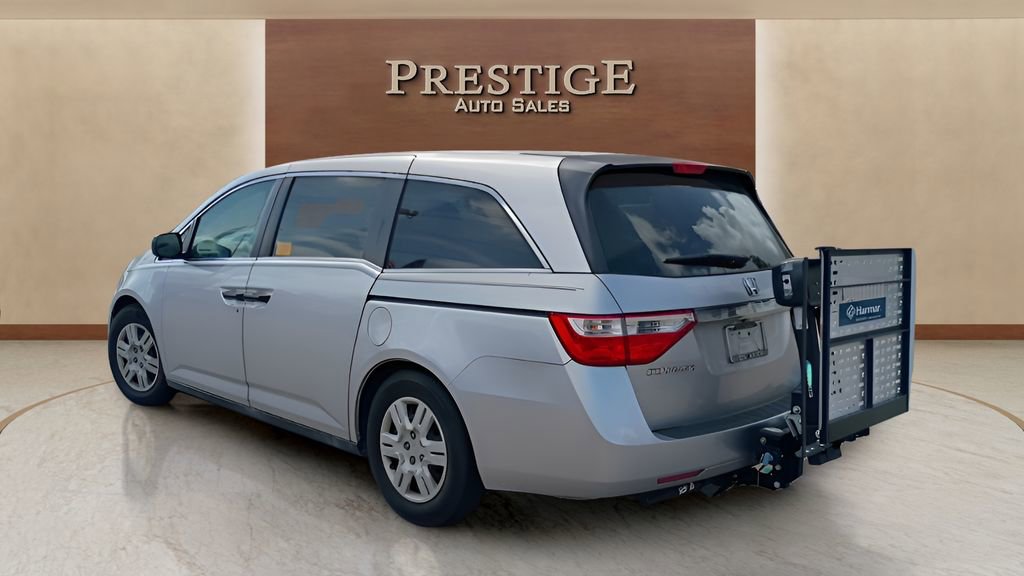 Used 2013 Honda Odyssey LX image 24