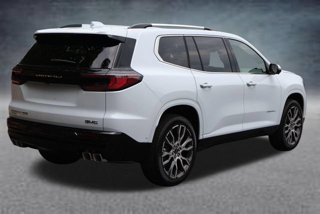 New 2026 GMC Acadia Denali Ultimate w/ LPO, Floor Liner Package AWD/4WD image 3