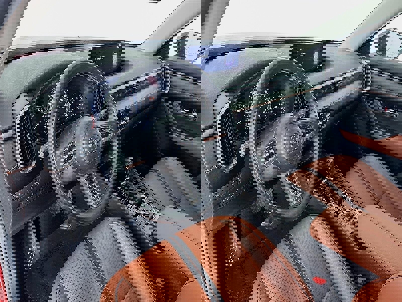 Used 2024 MAZDA CX-50 AWD 2.5 Turbo w/ Cargo Package image 10