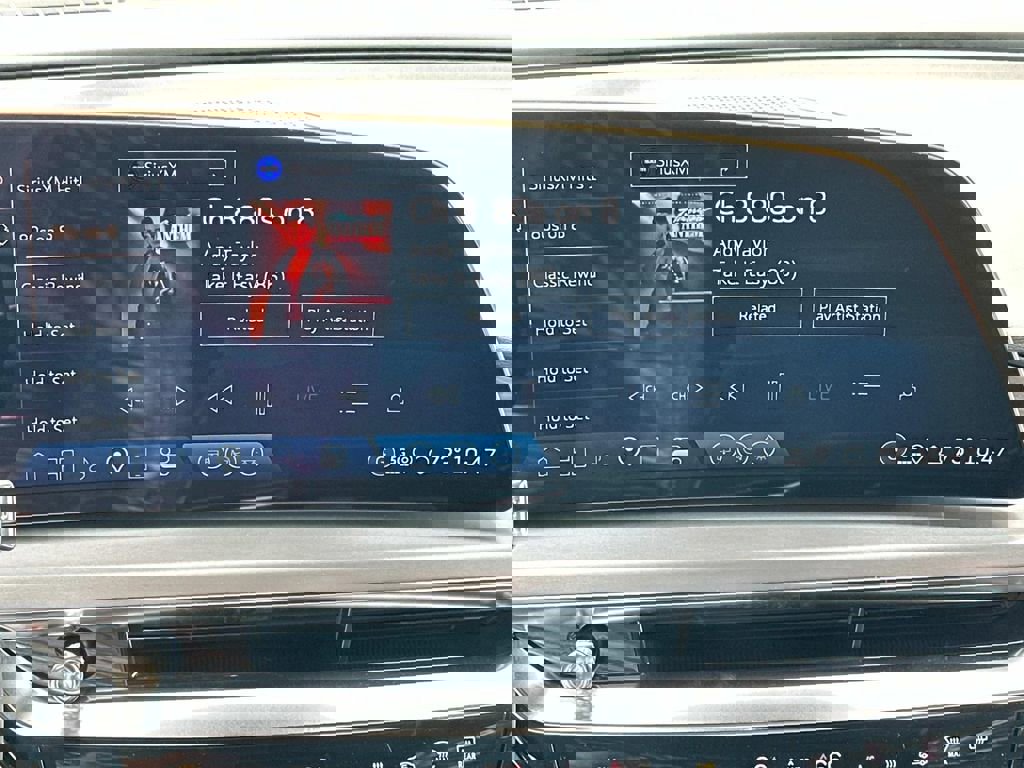 New 2025 Cadillac Lyriq Sport image 11