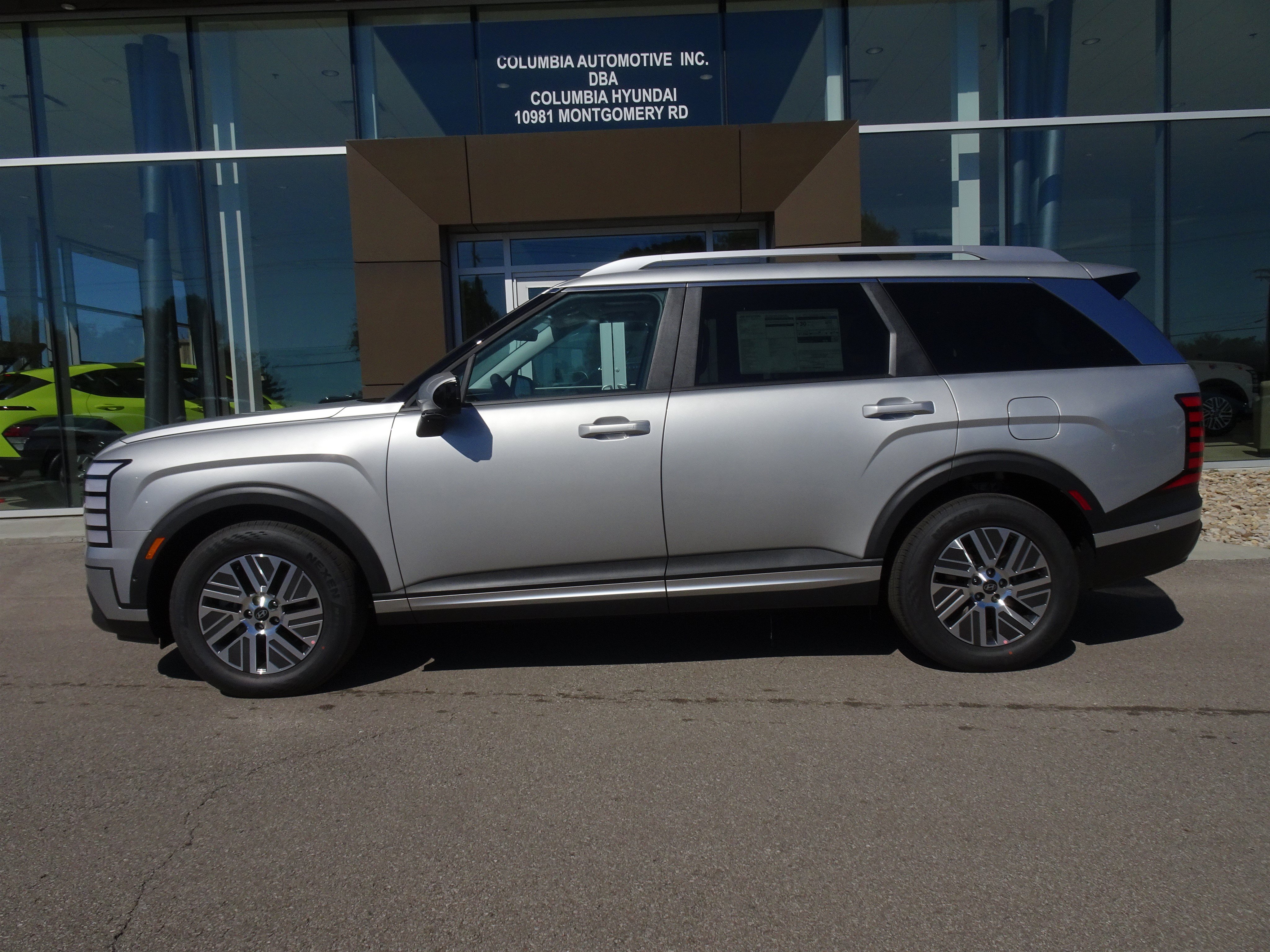 New 2027 Hyundai Palisade SEL Premium AWD/4WD image 2