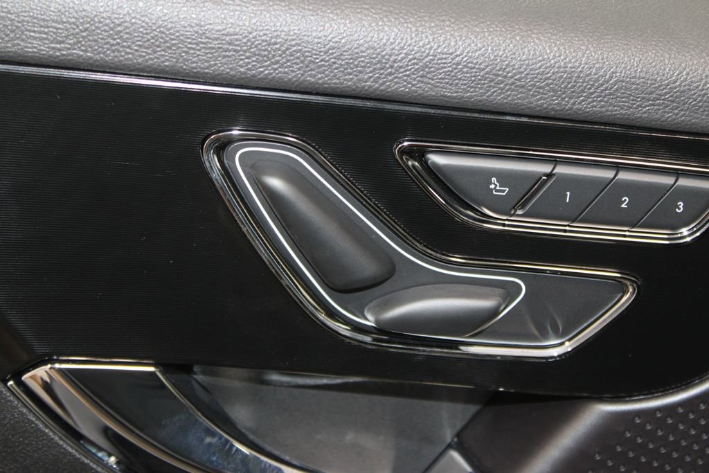 New 2025 Lincoln Corsair FWD w/ Equipment Group 101A image 22