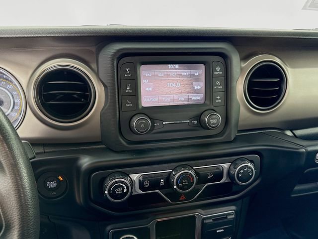 Used 2020 Jeep Wrangler Sport image 14