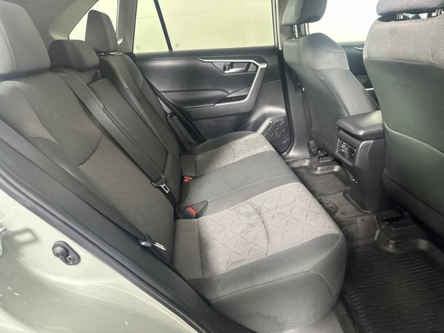 Used 2023 Toyota RAV4 XLE AWD/4WD image 24
