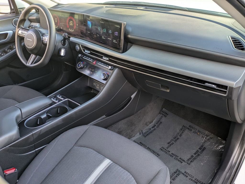 Used 2025 Hyundai Sonata SEL image 29