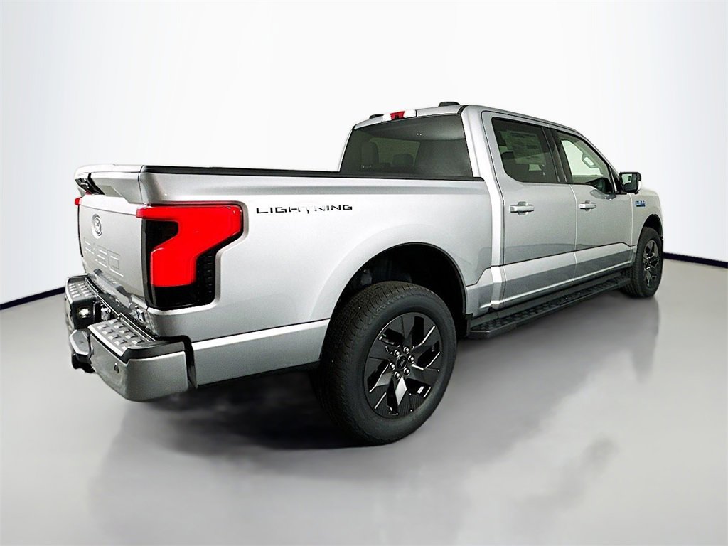 New 2025 Ford F150 Lightning Flash image 7
