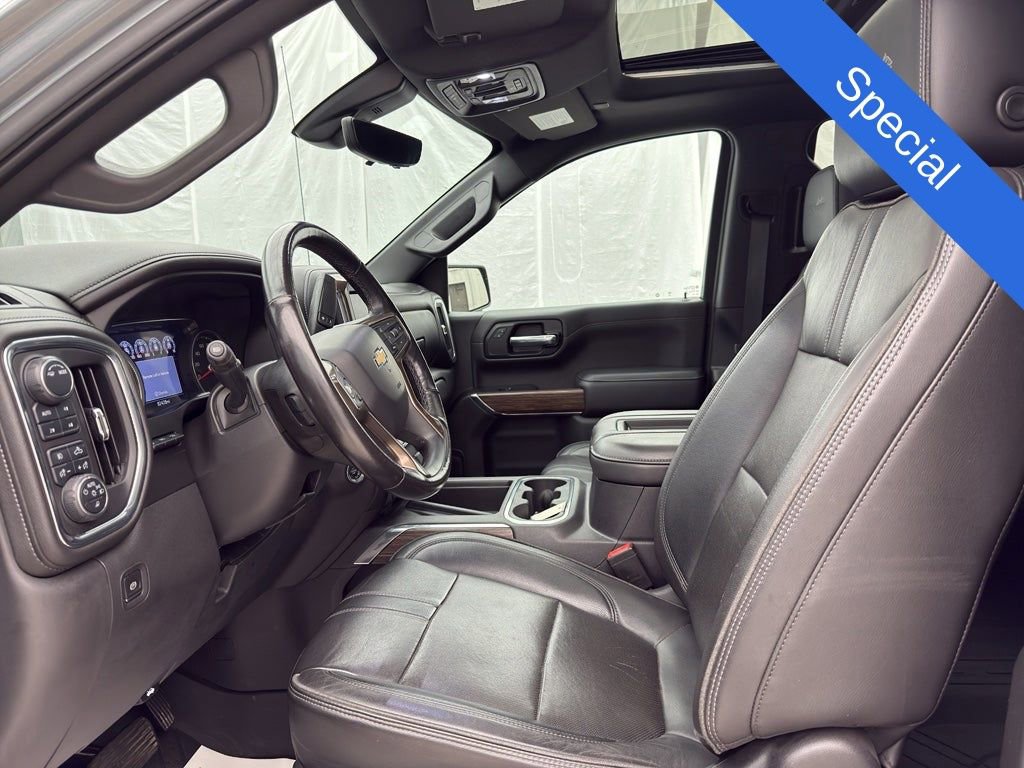 Used 2021 Chevrolet Silverado 1500 High Country w/ Technology Package image 12
