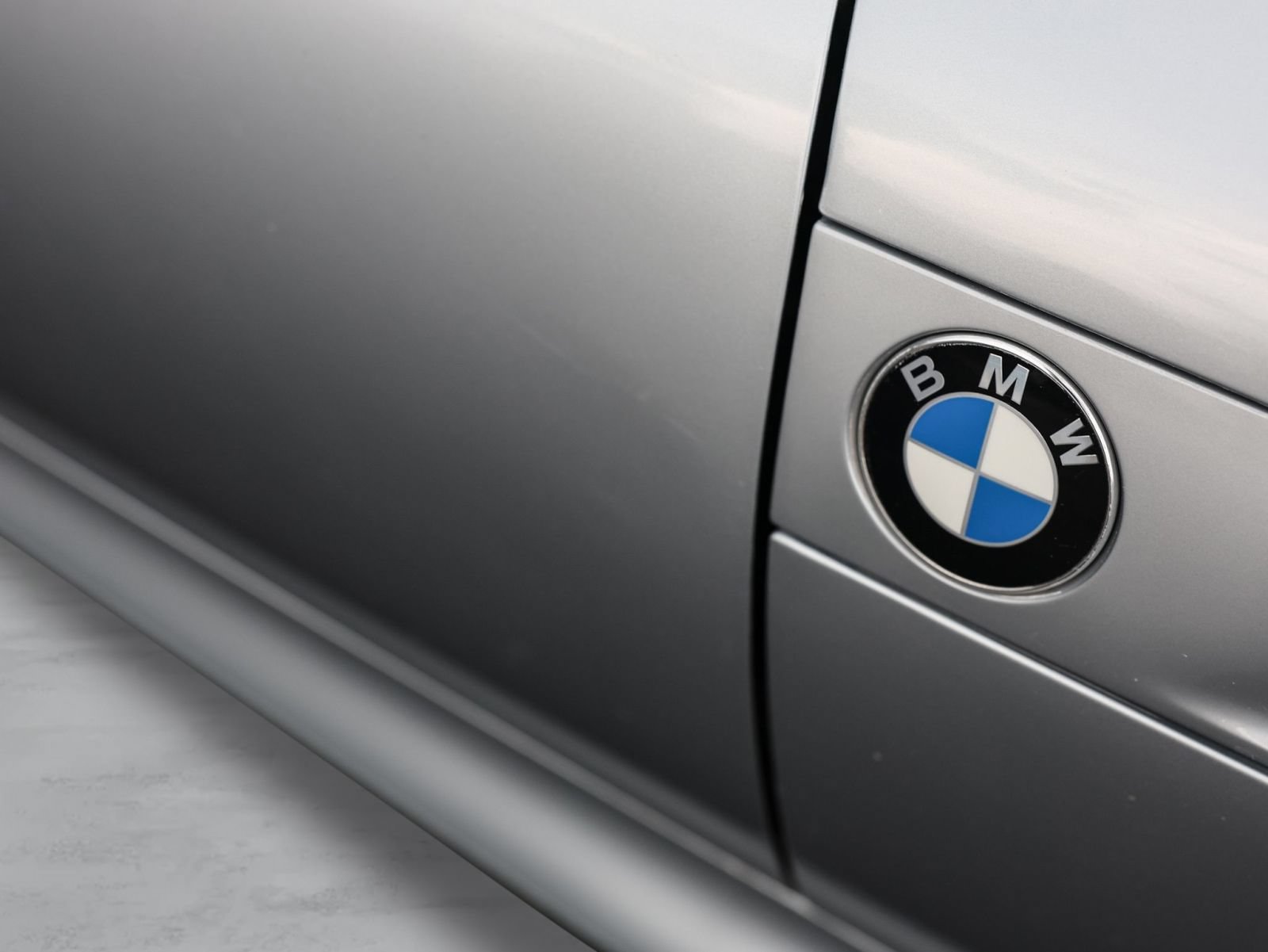 Used 1997 BMW Z3 1.9 RWD image 12
