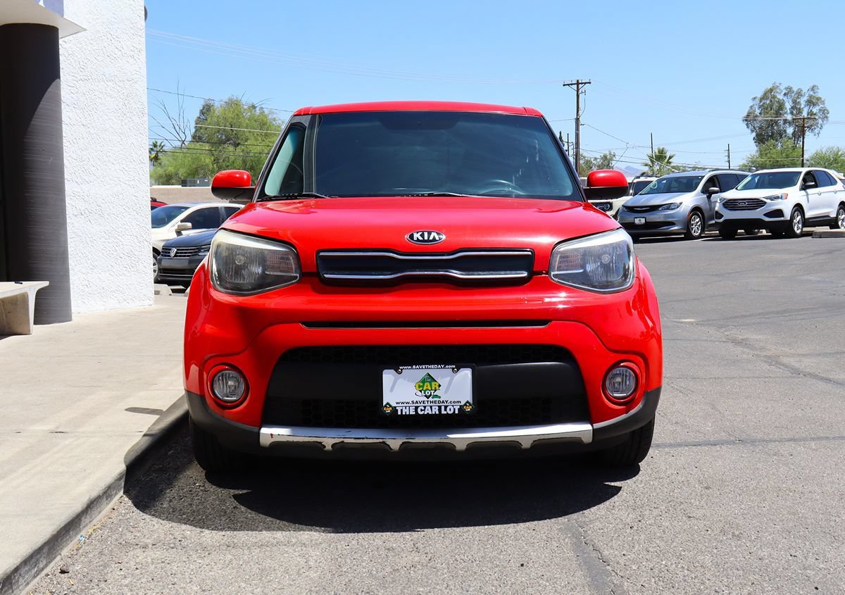 Used 2018 Kia Soul + FWD image 16