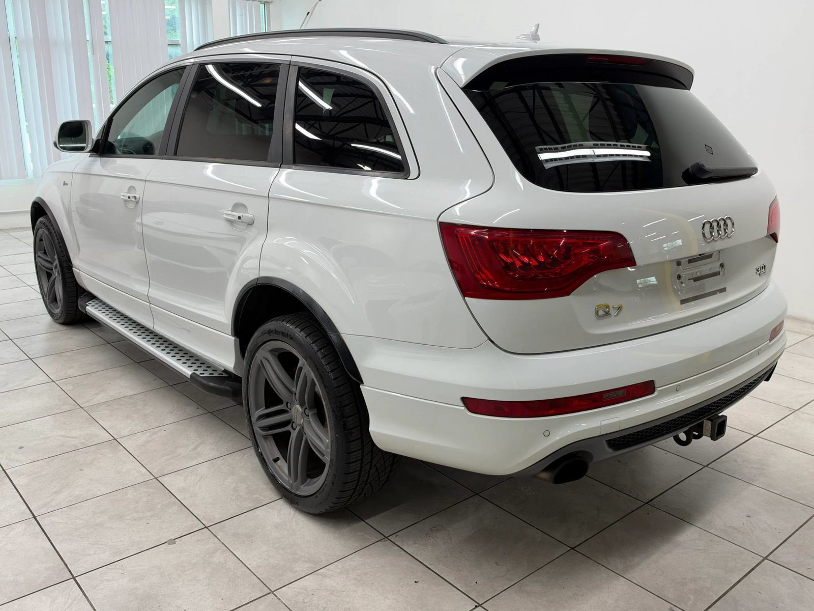 Used 2015 Audi Q7 3.0T S line Prestige w/ 21" S Line Plus Package AWD/4WD image 7