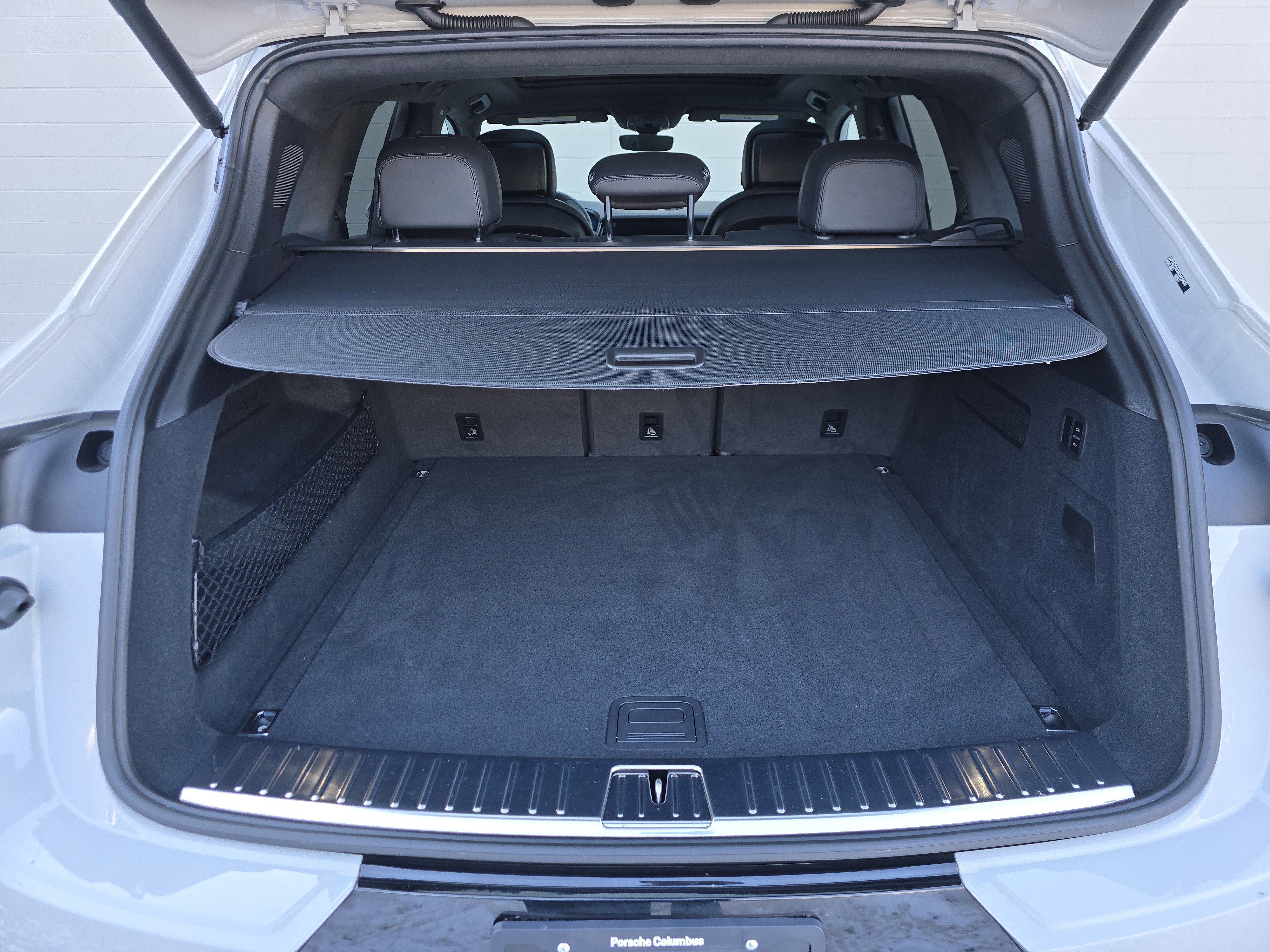 Certified 2025 Porsche Cayenne GTS image 15