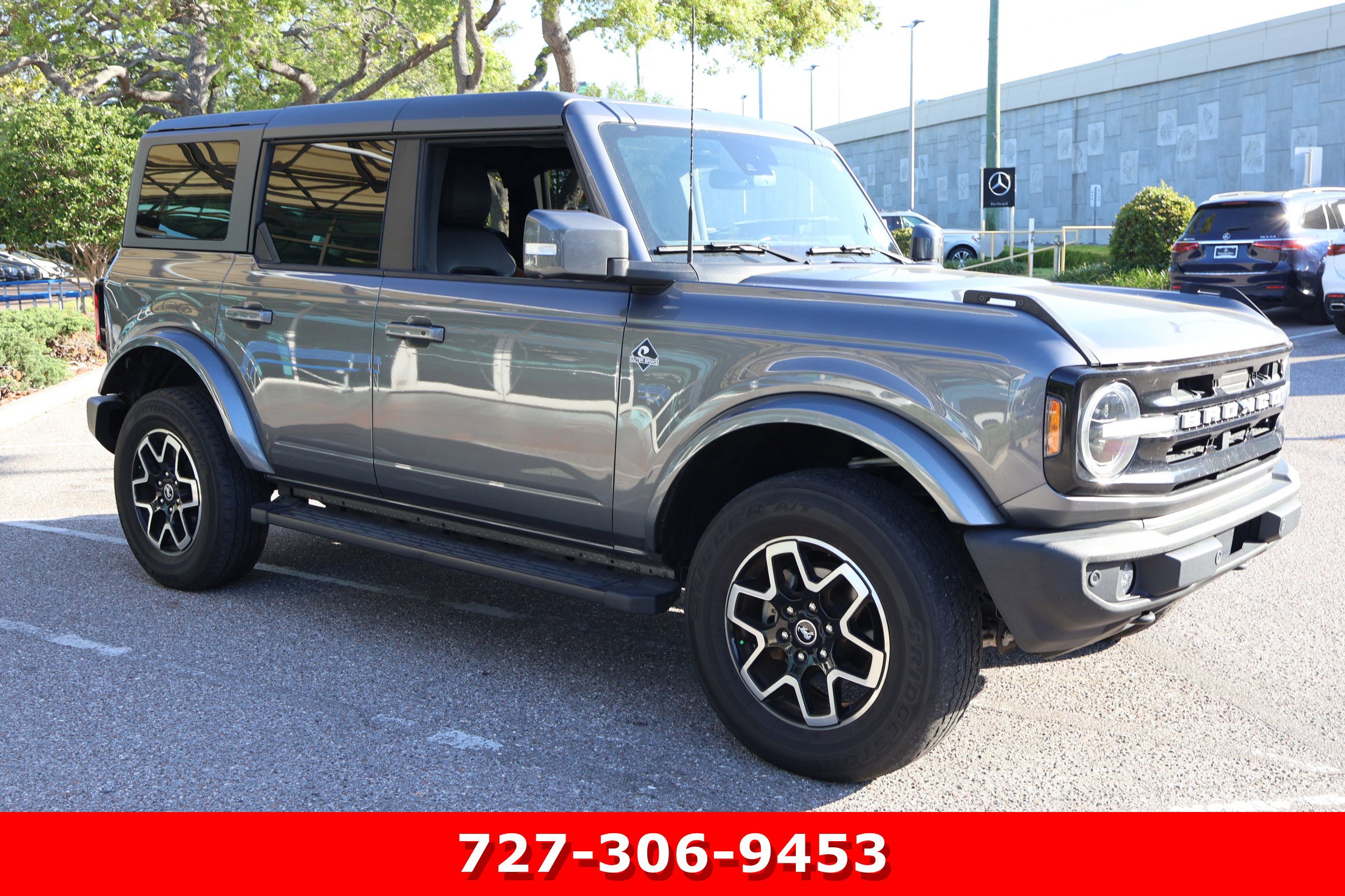 Used 2022 Ford Bronco Outer Banks image 9