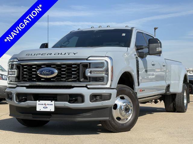 Certified 2026 Ford F350 Platinum AWD/4WD image 2