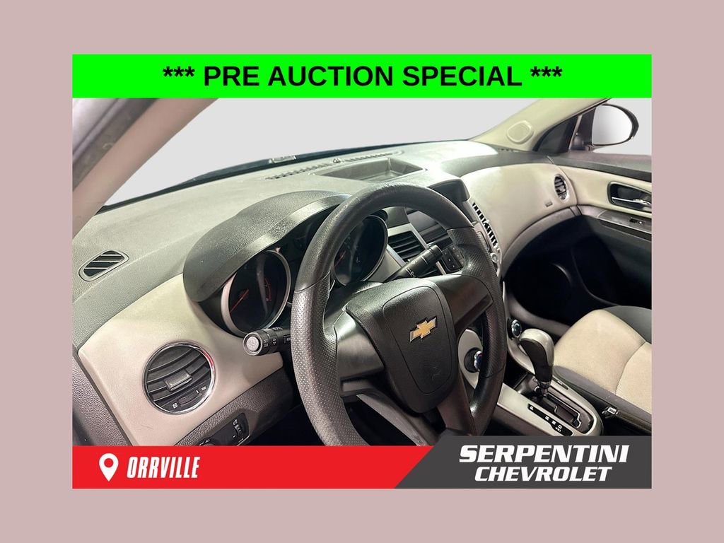Used 2012 Chevrolet Cruze LS image 1