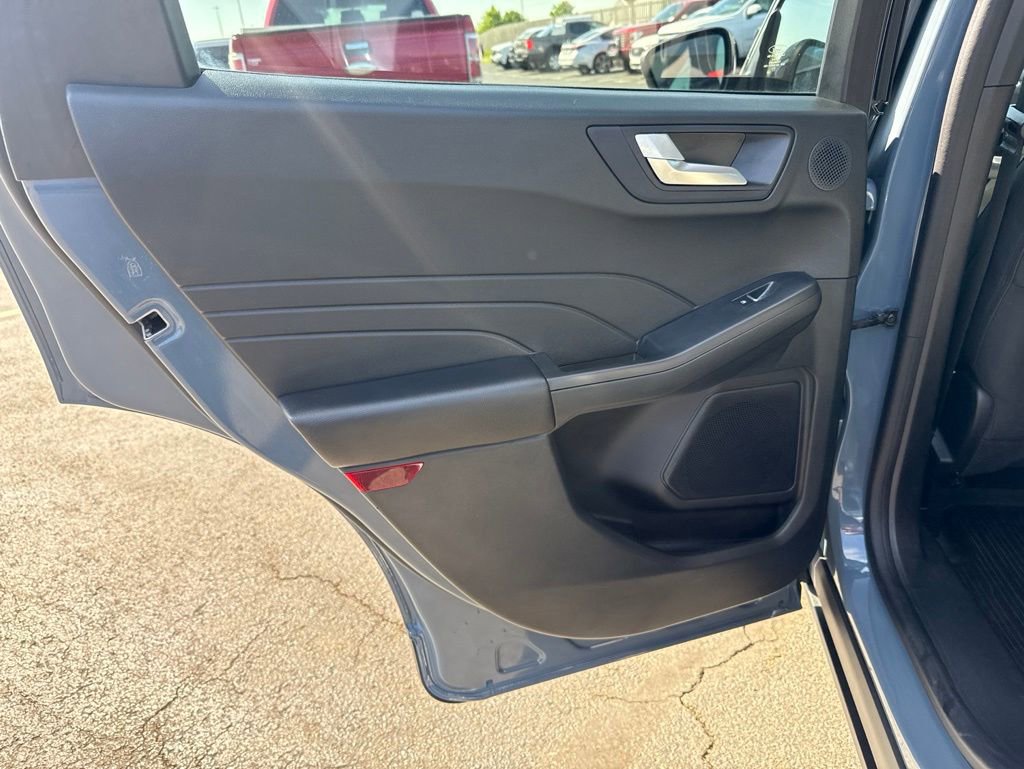 Used 2023 Ford Escape Active w/ Tech Pack #2 AWD/4WD image 25