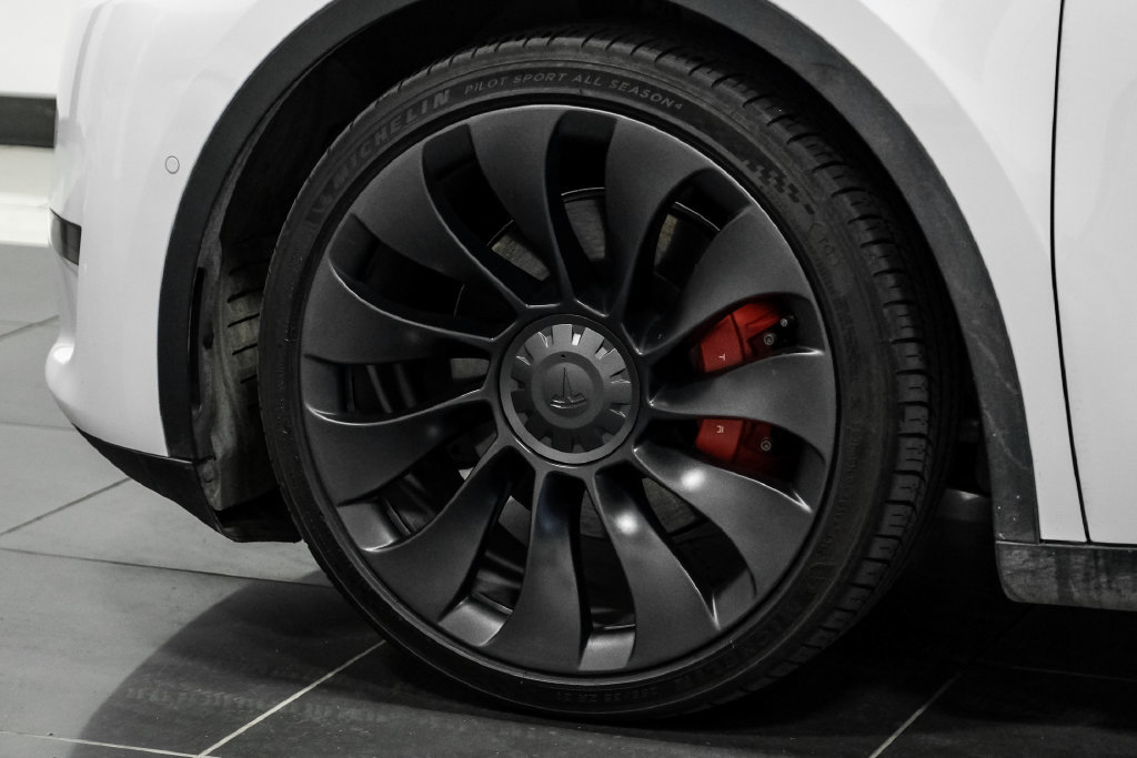 Used 2022 Tesla Model Y Performance AWD/4WD image 46
