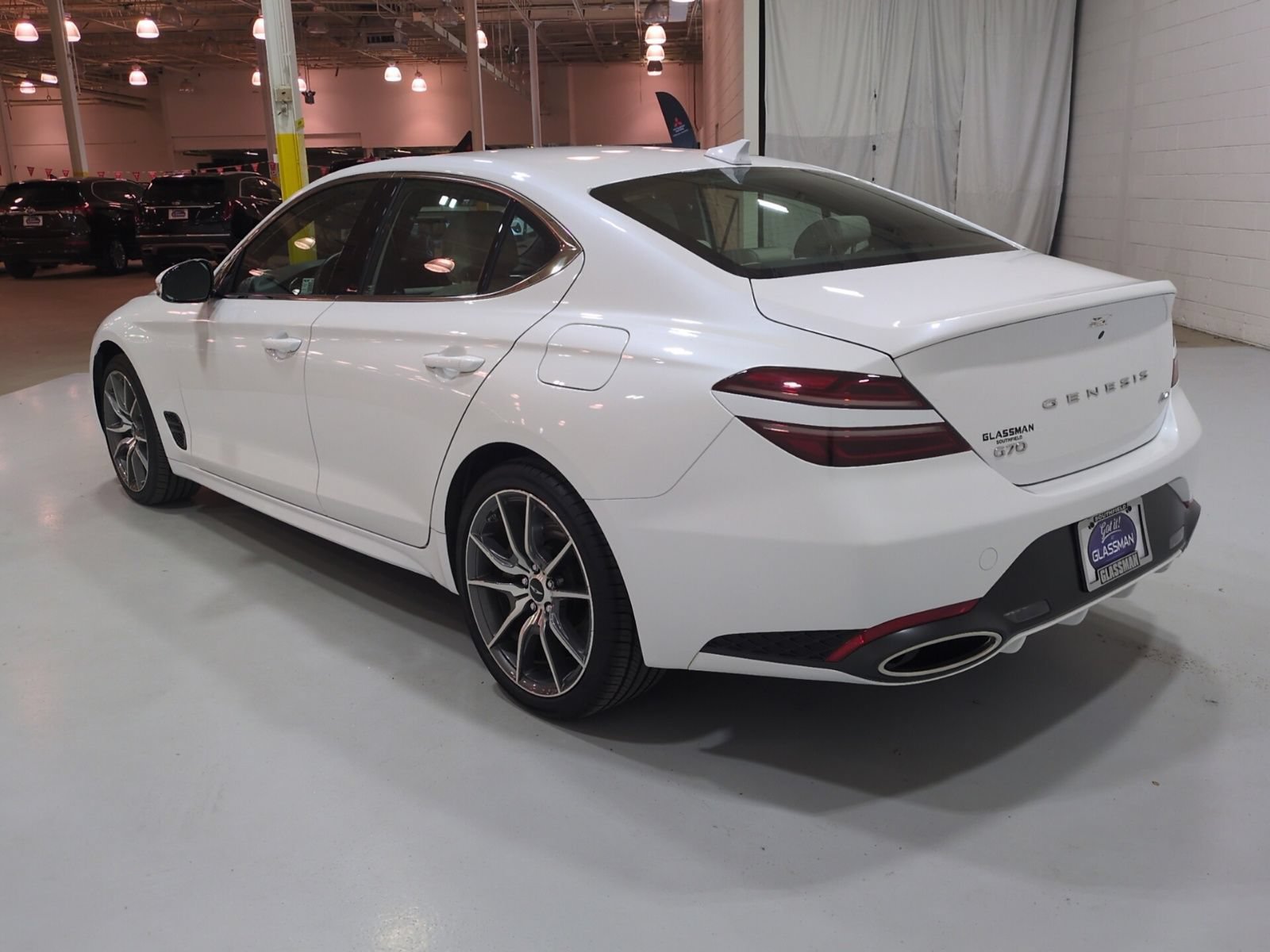 Used 2025 Genesis G70 2.5T AWD/4WD image 5