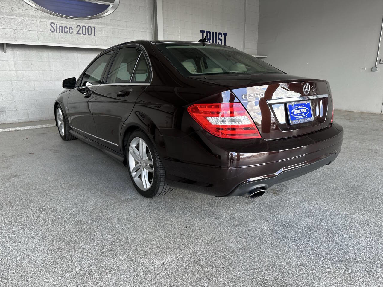 Used 2012 Mercedes-Benz C 250 C 250 Sport 4dr Sedan image 10