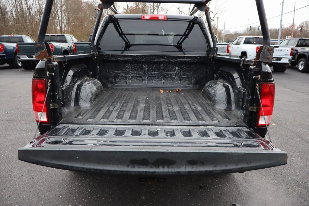 Used 2017 RAM 1500 Express image 29