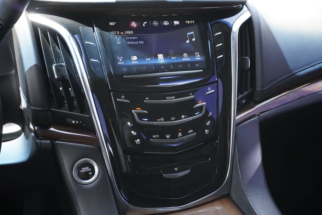 Used 2016 Cadillac Escalade ESV Luxury AWD/4WD image 15