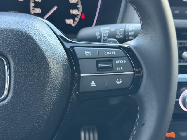 Certified 2025 Honda Civic Sport image 30