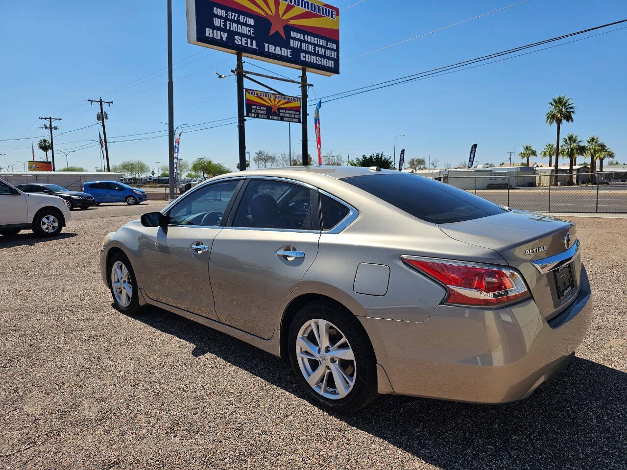 Used 2015 Nissan Altima 2.5 SV image 6