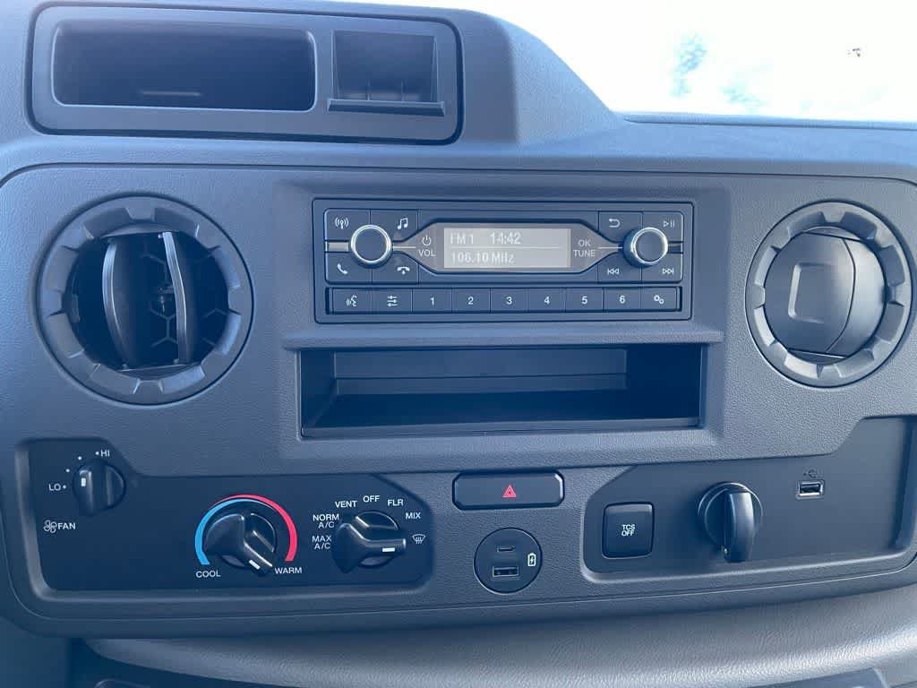 New 2024 Ford E-450 and Econoline 450 Super Duty w/ Power Windows & Locks Group RWD image 21