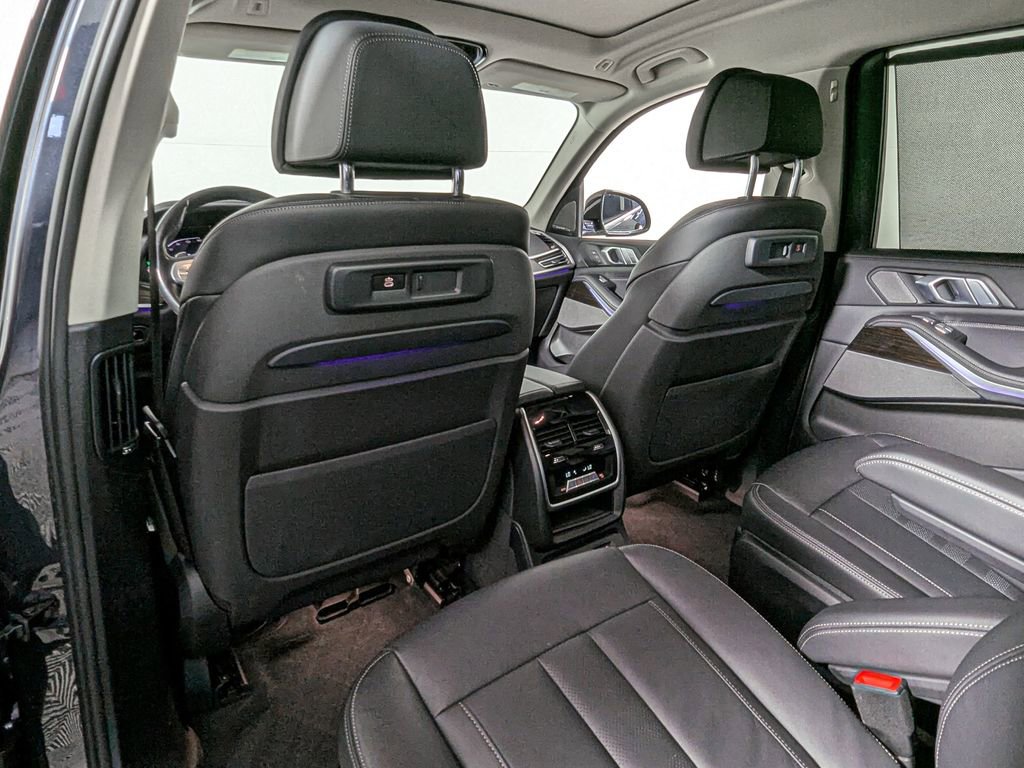 Used 2020 BMW X7 xDrive40i w/ Premium Package image 49