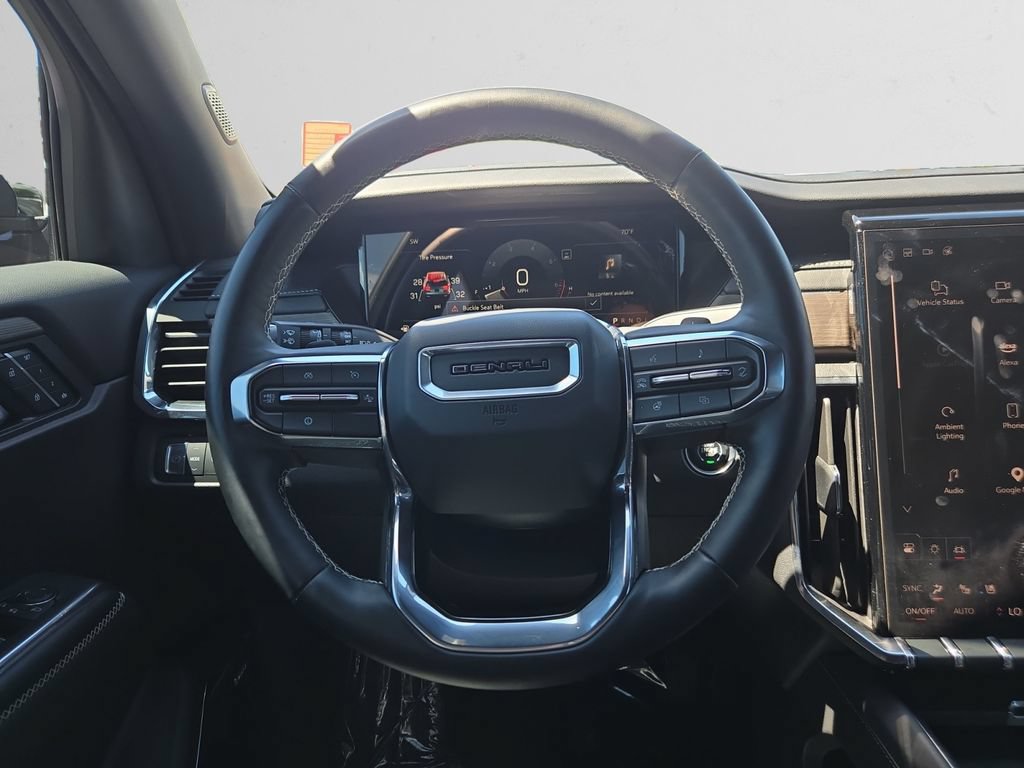 Used 2025 GMC Acadia Denali FWD image 13