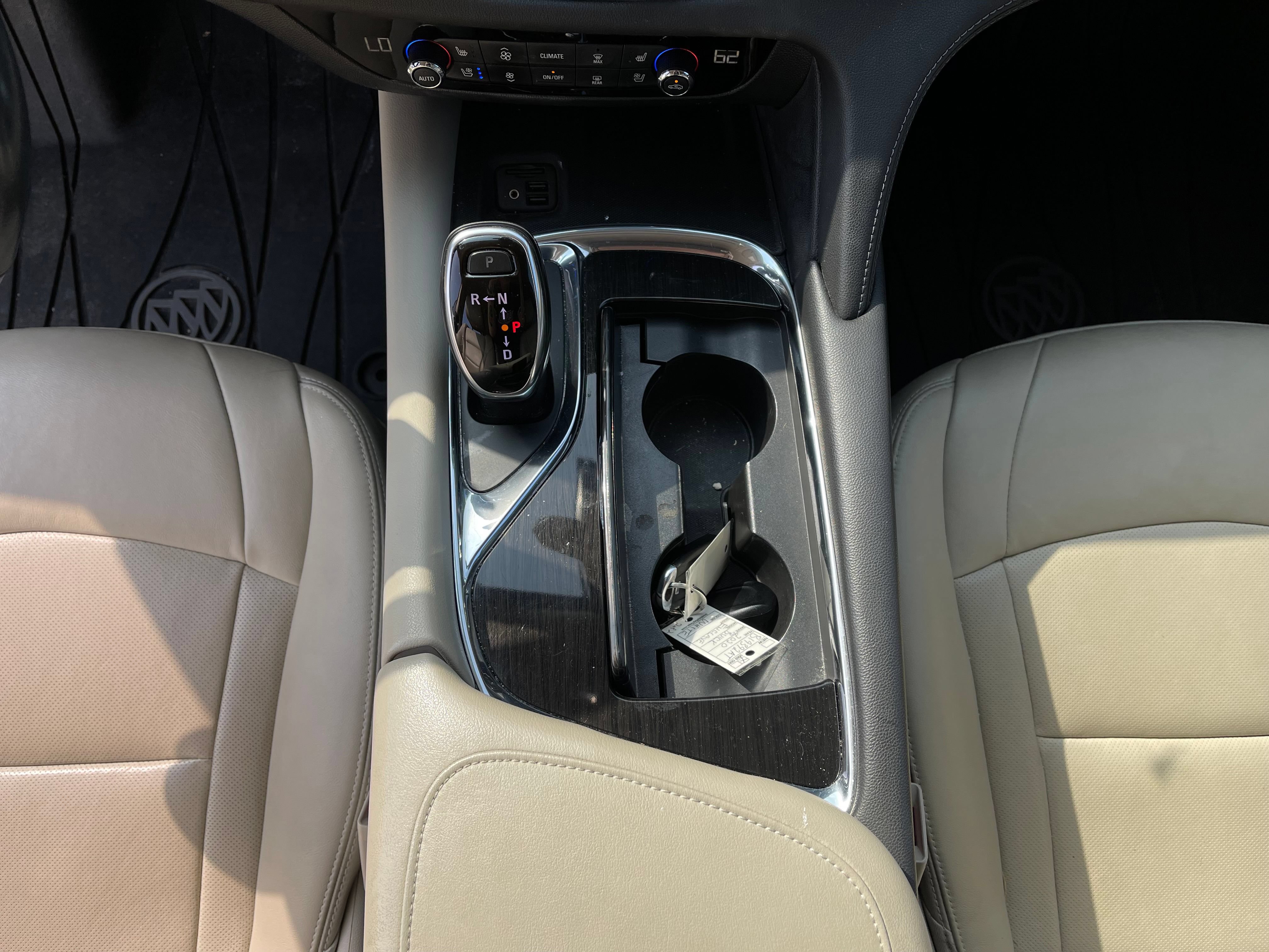 Used 2020 Buick Enclave Premium w/ Surround and Sites Package FWD image 13