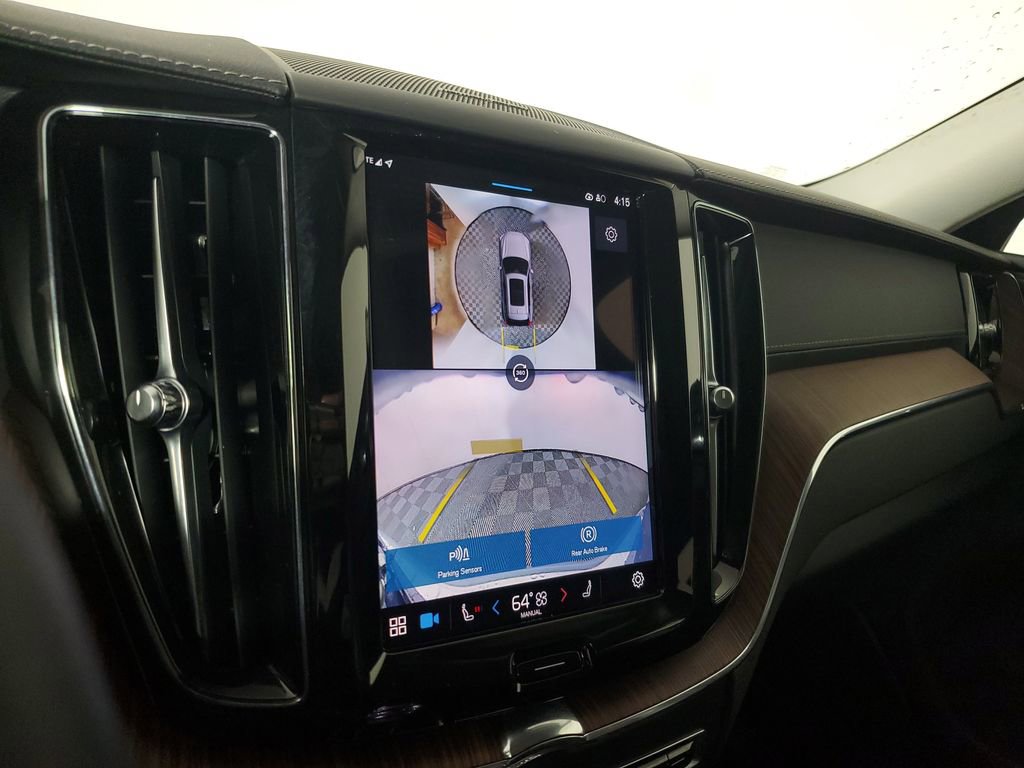 Certified 2024 Volvo XC60 B5 Ultimate w/ Protection Package Premier AWD/4WD image 29