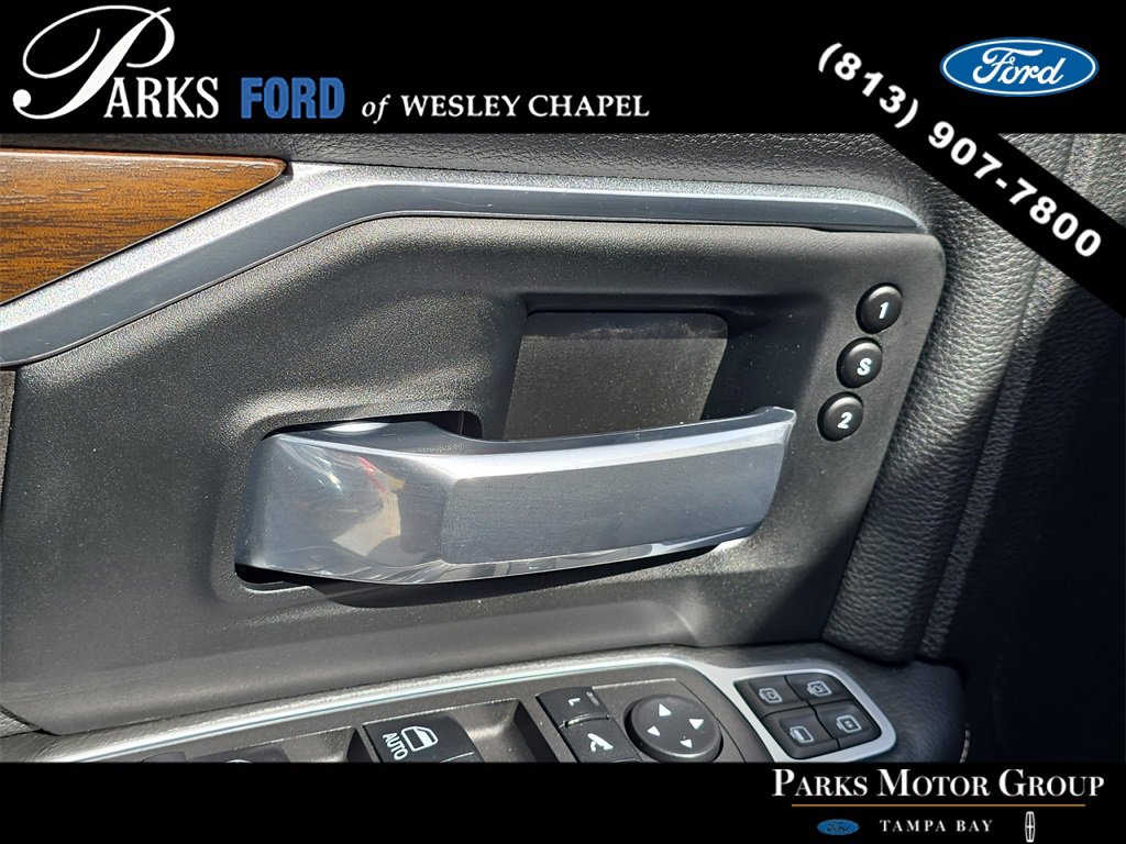 Used 2024 RAM 3500 Laramie w/ Towing Technology Group image 17