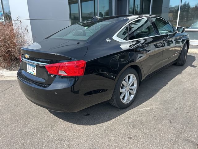 Used 2016 Chevrolet Impala LT w/ Convenience Package image 4