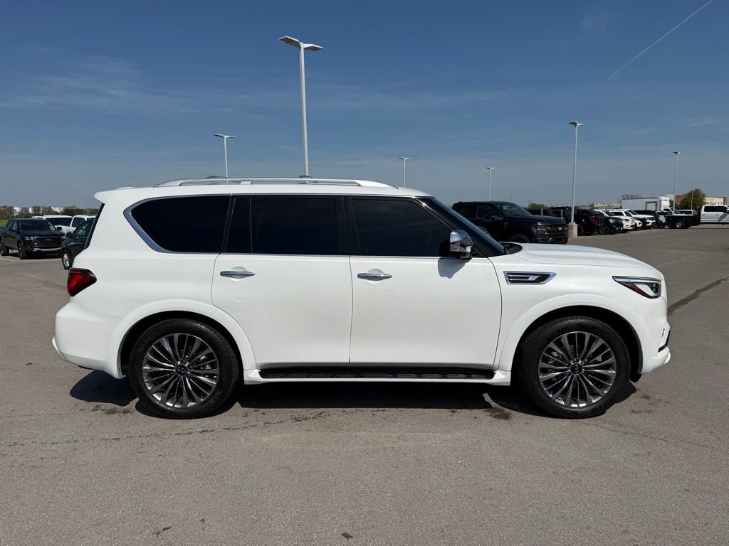 Used 2021 INFINITI QX80 Sensory w/ All-Season Package image 18